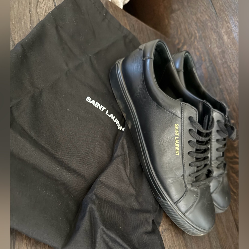 Saint Laurent Black Leather Casual Shoes
